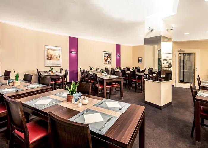 Mercure Frankfurt Messe Hotel 4*