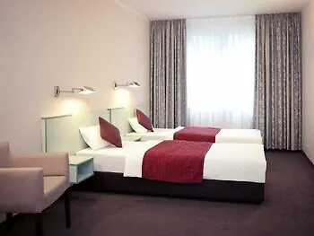 מלון Mercure Frankfurt Messe 4*