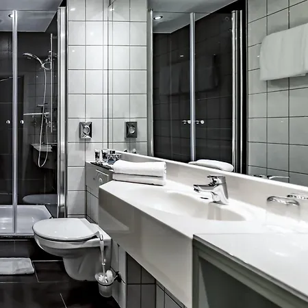 Szálloda Mercure Frankfurt Messe