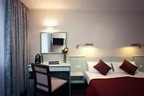 Szálloda Mercure Frankfurt Messe 4*